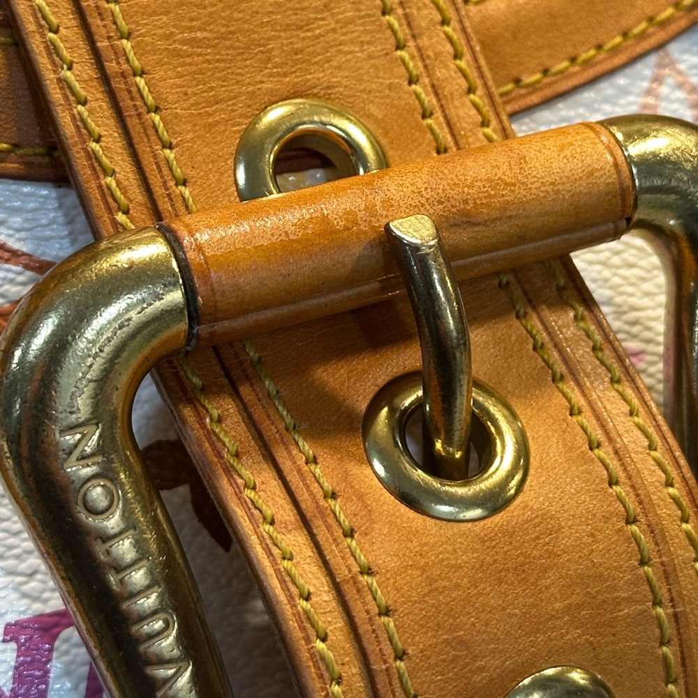 ❌SOLD❌ Authentic LV Theda Monogram Canvas GREAT CONDITION - Picture 7 of 17